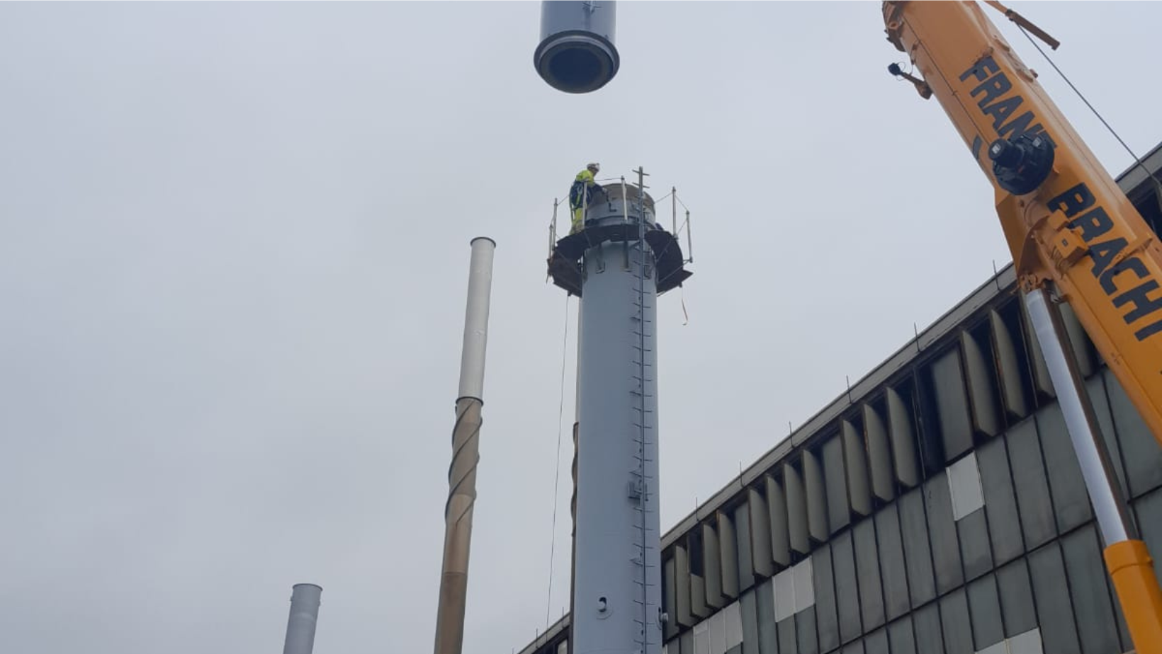 5-May-05-2025-09-52-26-3319-AM